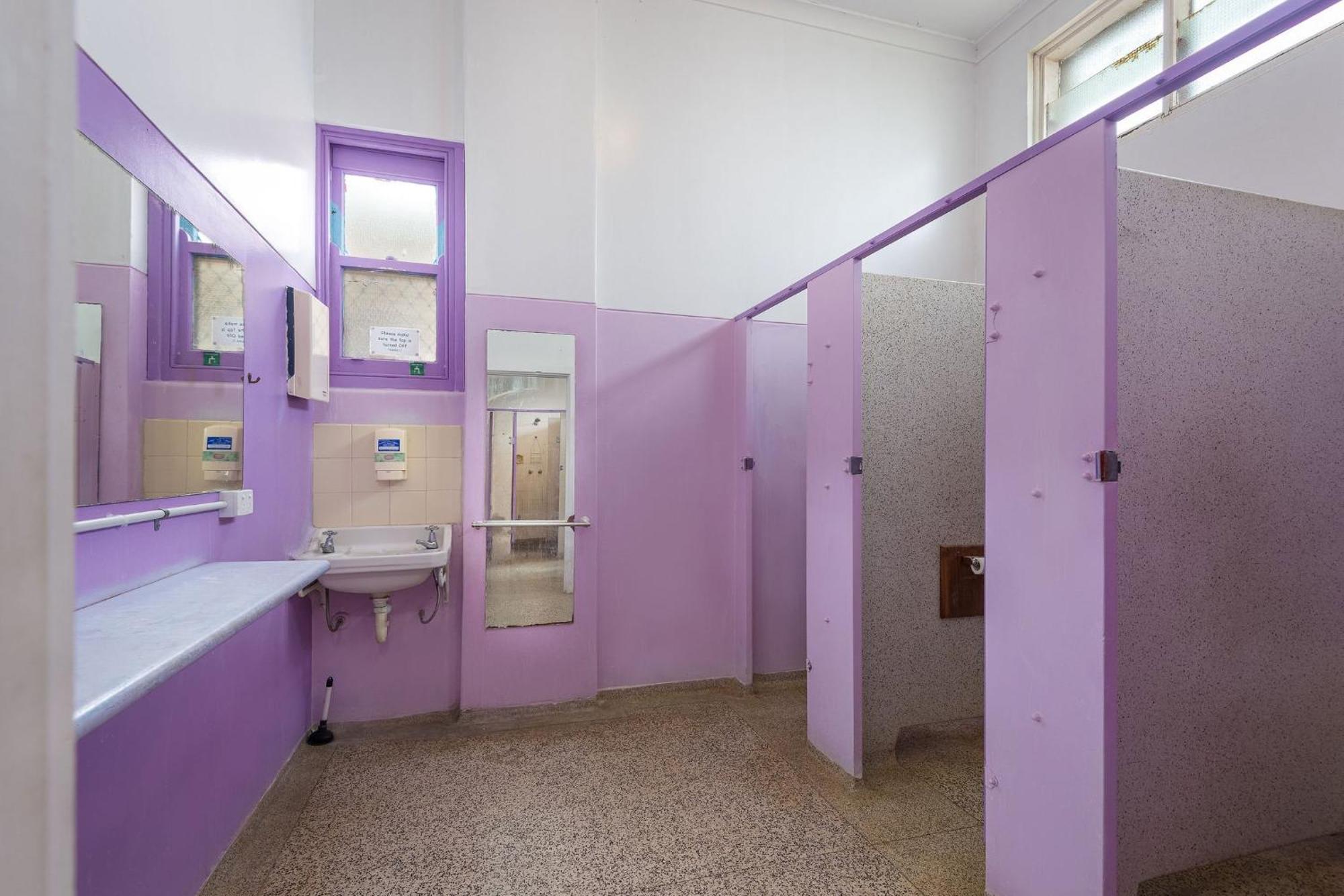 1849 Backpackers Albany Hostel Bagian luar foto